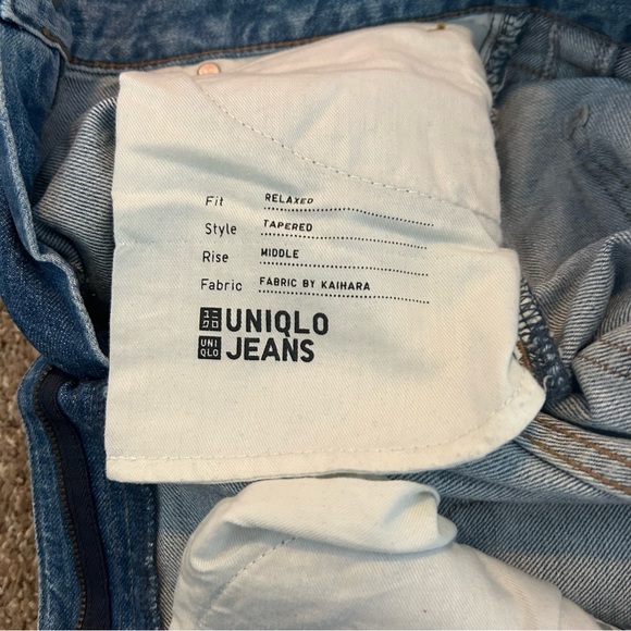 UNIQLO Relaxed Straight Leg Jean 👖 - Size 23 - Picture 4 of 5